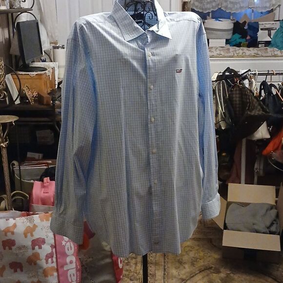 Vineyard Vines  - Picture 1 of 5